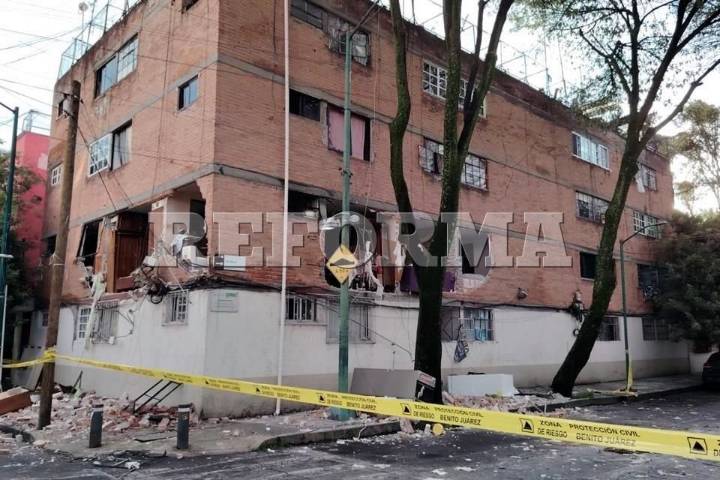Deja explosión daños en edificio en la Benito Juárez