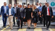 El PP y los ‘rebeldes’ del PSOE y NC sacan adelante la censura que convierte en alcaldesa a Carmen Luisa Castro