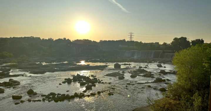 Lingering wildfire smoke prompts another day of poor air quality for NH