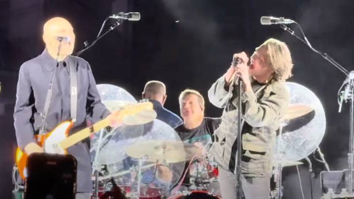 Billy Corgan Joins My Chemical Romance for "Bullet With Butterfly Wings"