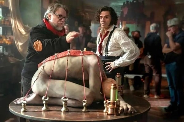 Cristaliza Guillermo del Toro sus sueños con 'Frankenstein'