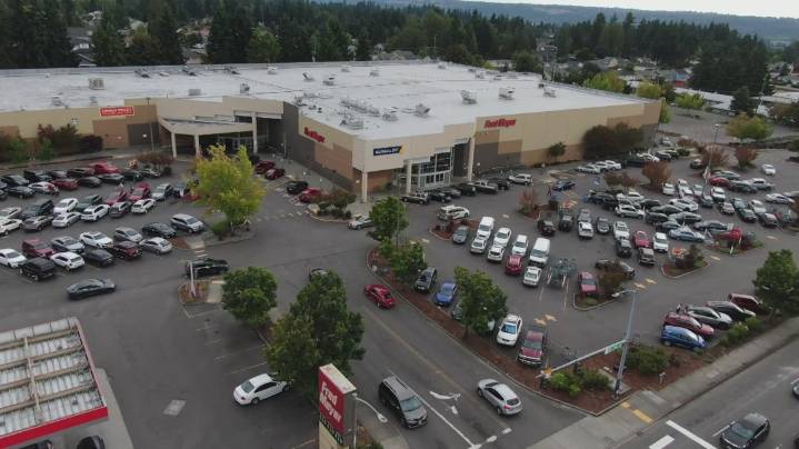 Kroger to close 2 Fred Meyer stores in Puget Sound
