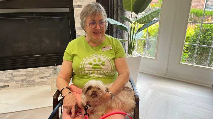 Seniors Helping Seniors program gives dogs forever homes, older adults a new friend