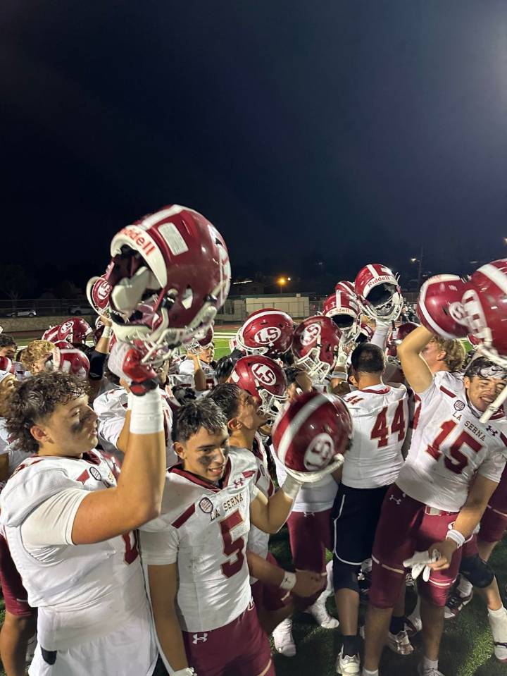 La Serna pulls away from Schurr in shutout victory