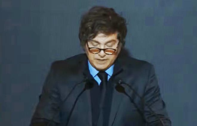 Javier Milei calificó de “opereta” los audios de Spagnuolo sobre las coimas: “Es otro artilugio de la casta, una nueva mentira”
