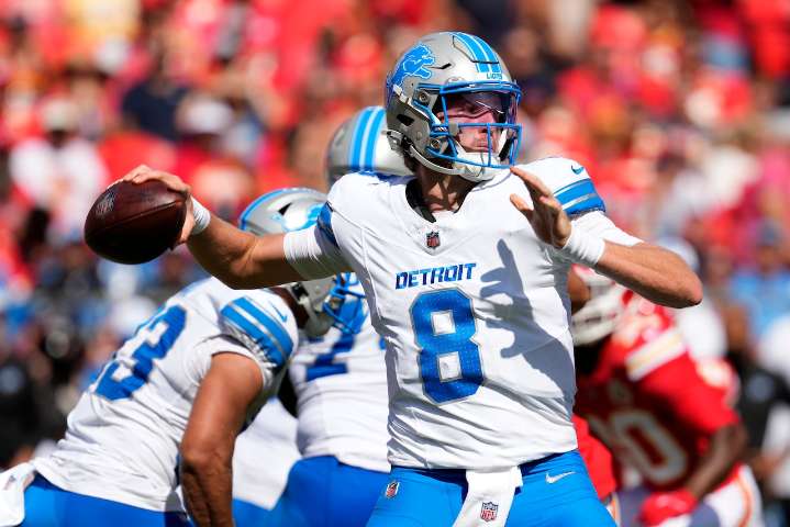 Ex-Lions QB signs with 49ers for second stint after a year off the field