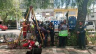Mujer Cae en Profundo Socavón; el Suelo Colapsó Mientras Caminaba en Camellón de CDMX