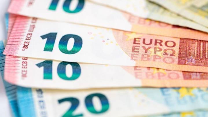 Euro hoy y euro blue hoy, EN VIVO: el minuto a minuto de la cotización de este viernes 29 de agosto de 2025