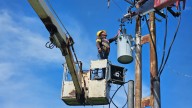 Alcaldía de Maturín restituye alumbrado en elevado del Bajo Guarapiche