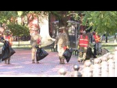VIDEO: National Guard in DC pick up trash