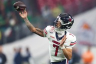Colorado names Kaidon Salter starting QB