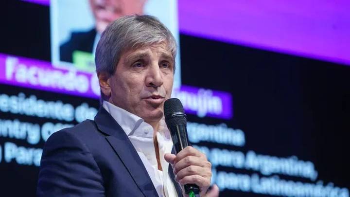 Ordenan a Caputo informar sobre el acuerdo con el FMI