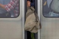 Desalojan a usuarios de la Línea 3 del metro por fallo en cierre de puertas de un tren