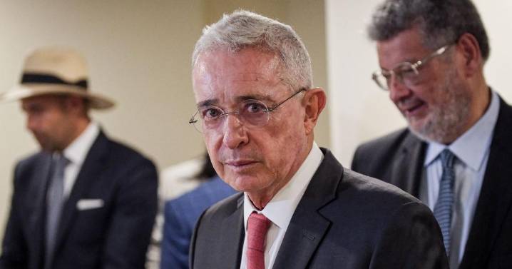 Caso Álvaro Uribe: Defensa apeló ante el Tribunal de Bogotá condena de 12 años de prisión domiciliaria