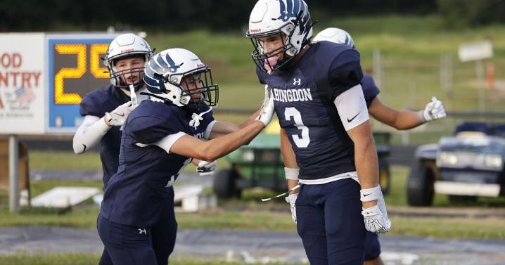 HIGH SCHOOL FOOTBALL: Abingdon star Judge Dillow delivers a harsh verdict to John Battle