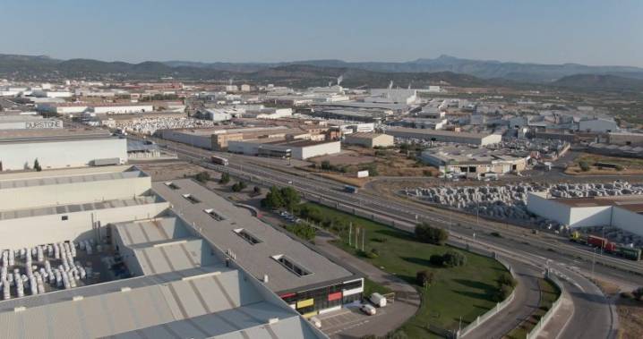 La Generalitat destina cerca de cinco millones de euros para impulsar la competitividad de 27 áreas industriales de la Plana Baixa