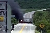 Dejan narcobloqueos dos muertos en Sinaloa