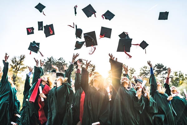 Most Parents Still Want Their Kids to Go to College