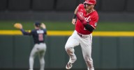 Braves claim former Reds OF Jake Fraley off waivers