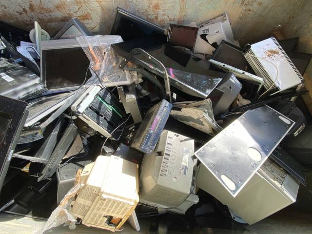 Sevilla, segunda provincia andaluza que más cantidad de aparatos electrónicos recicla