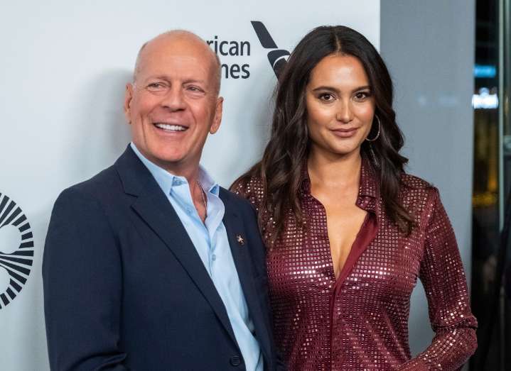 Emma Heming asegura que Bruce Willis goza de buena salud pese a su demencia