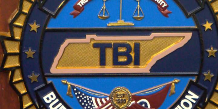 Body found in burning refrigerator on side of TN road, investigation underway