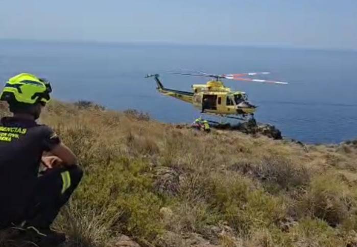 Rescatado un senderista herido en una zona de difícil acceso en La Azohía, Cartagena