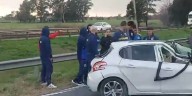 Un futbolista de Rosario Central chocó cuando se dirigía al entrenamiento: lo asistieron sus compañeros