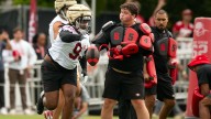 Kalia Davis steps up with ‘good camp’ after 49ers’ departures