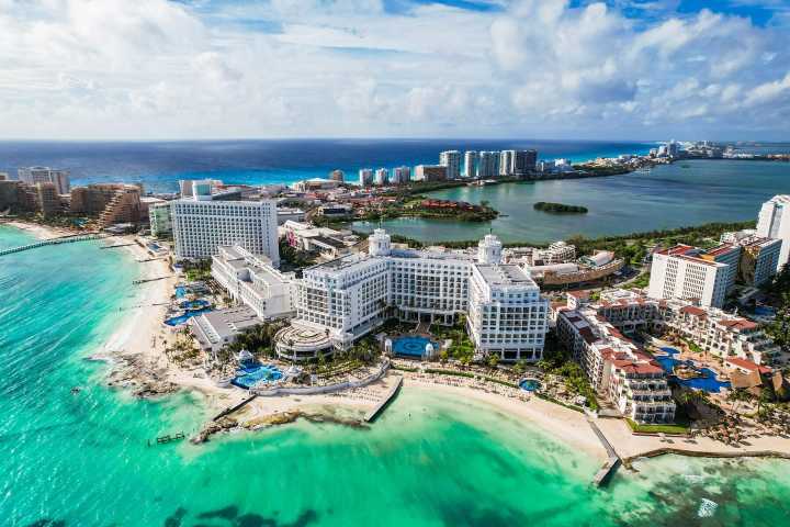 The 15 Best Things to Do in Cancun (and Top Things to Avoid)