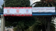 FOTOS: aparecen en Ecuador pancartas gigantes de la recompensa que EEUU ofrece por Maduro