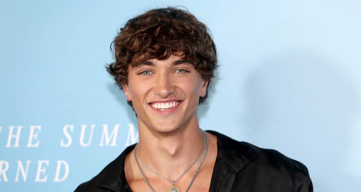 Gavin Casalegno Addresses Hate He Receives For His ‘The Summer I Turned Pretty’ Character 
