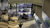 Detenidos in fraganti: así cayó la banda que asaltaba supermercados en Málaga con machetes