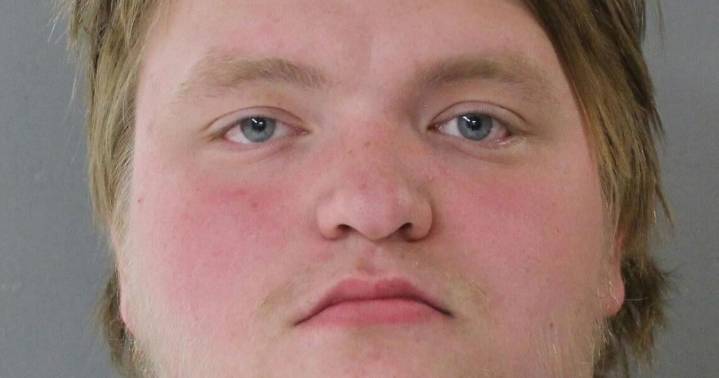 Twin Falls man charged with lewd conduct with teenage victim