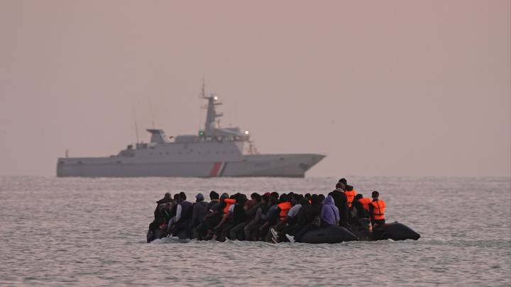 Detentions expected 'within days' as UK-France migrant returns deal comes into force