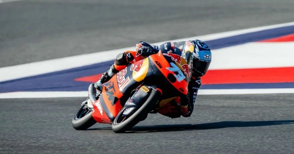 Moto3: histórica pole del argentino Valentín Perrone en el Gran Premio de Austria