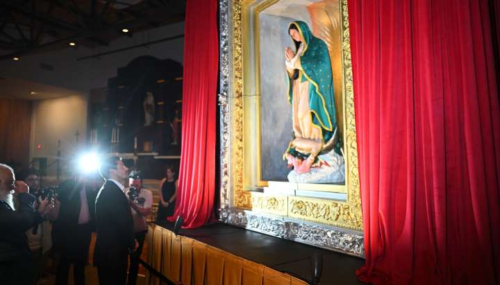 Pilgrim Mother, a life-sized sculpture of the Virgin Mary, kicks off world tour with stop in Chicago area