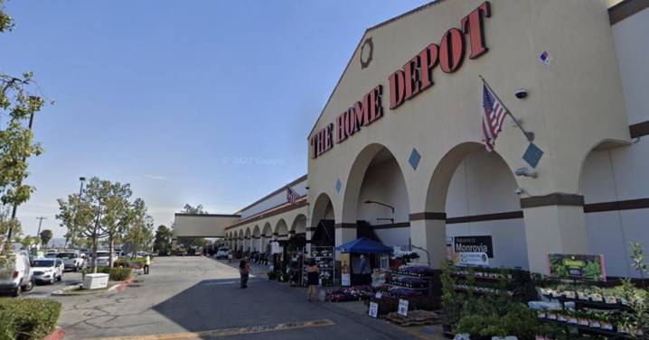 Man fleeing Home Depot immigration raid is hit and killed by a car on the 210 Freeway