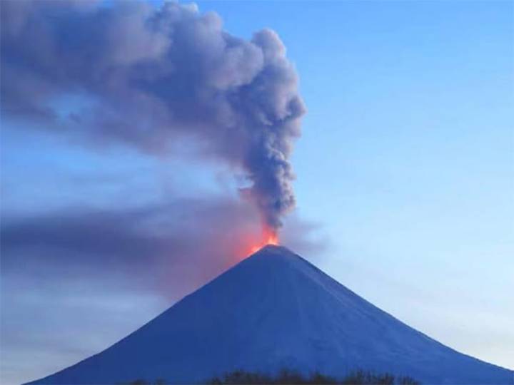 Volcán de Kamchatka expulsó cenizas hasta ocho kilómetros de altura
