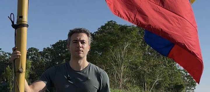 Buscan declarar persona no grata a Daniel Quintero en Perú