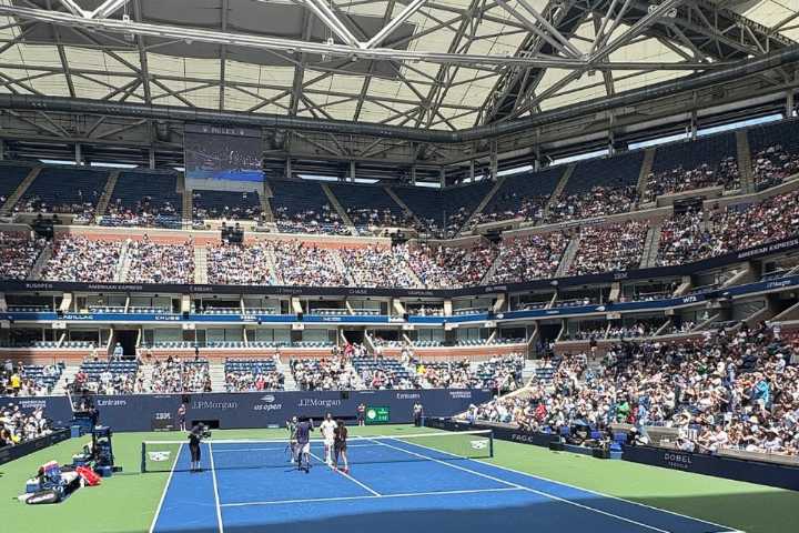 20,000 Fans Pack Stands as Coco Gauff’s Ex-Coach Approves US Open’s New Initiative Amid Backlash