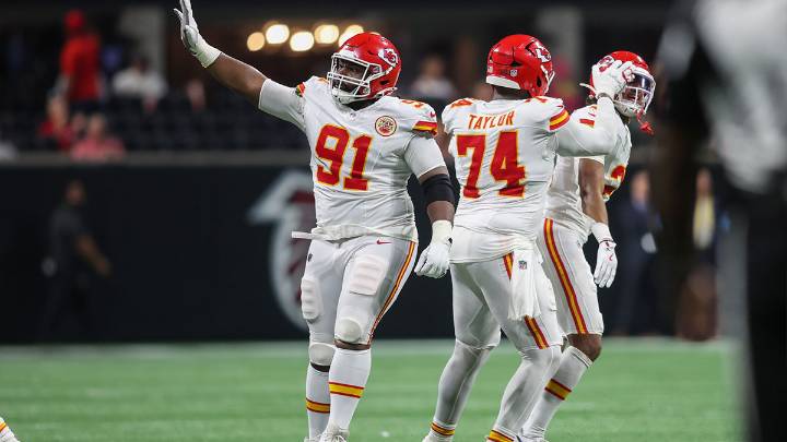 Chiefs reunite with defensive tackle after Jets trade