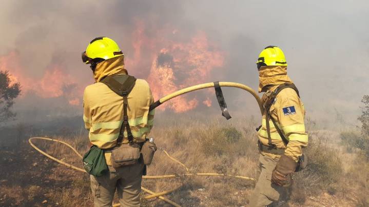 Castilla-La Mancha mantiene activo el incendio de La Huerce, que está controlado