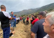 El consejero de Medio Rural defiende las ayudas por los incendios y haber aumentado el presupuesto en prevención