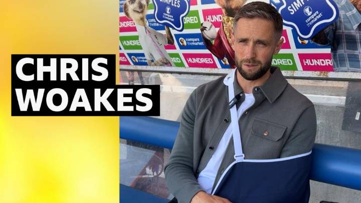 'Just business as usual' - Woakes on going out to bat despite injury