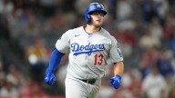 Dodgers’ Dave Roberts reveals Max Muncy’s next rehab steps