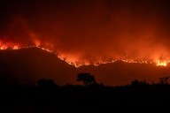 España afronta otra jornada de incendios con especial preocupación en las provincias de Ourense y Zamora