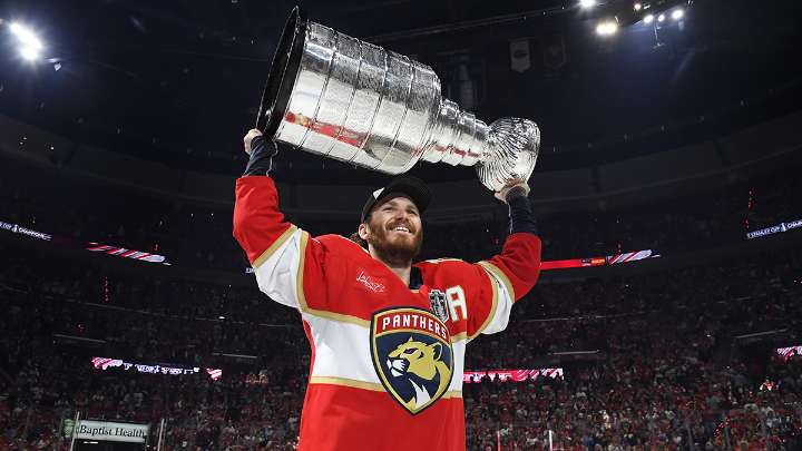 Florida Panthers star Matthew Tkachuk is cover athlete for NHL 26