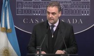 Escándalo en ANDIS: Adorni apuntó a una maniobra política y habló sobre la agresión a Milei