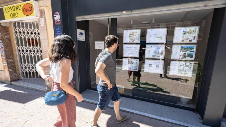 Las compraventa de viviendas sube hasta un 19,6% en junio en Castilla